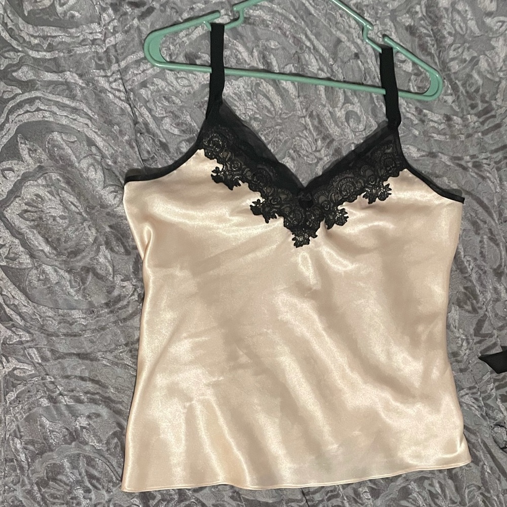 OSCAR DE LA RENTA SLEEPWEAR